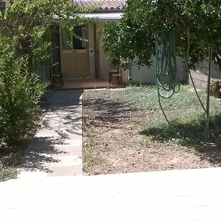 Sardinia Garden House 펜션